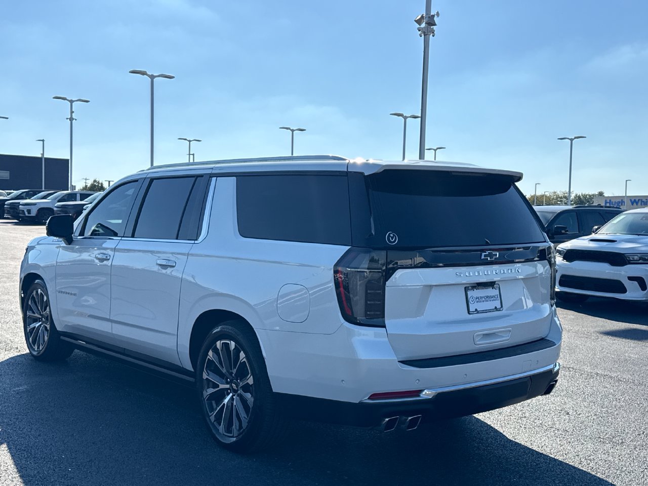 Used 2025 Chevrolet Suburban High Country AWD/4WD image 5