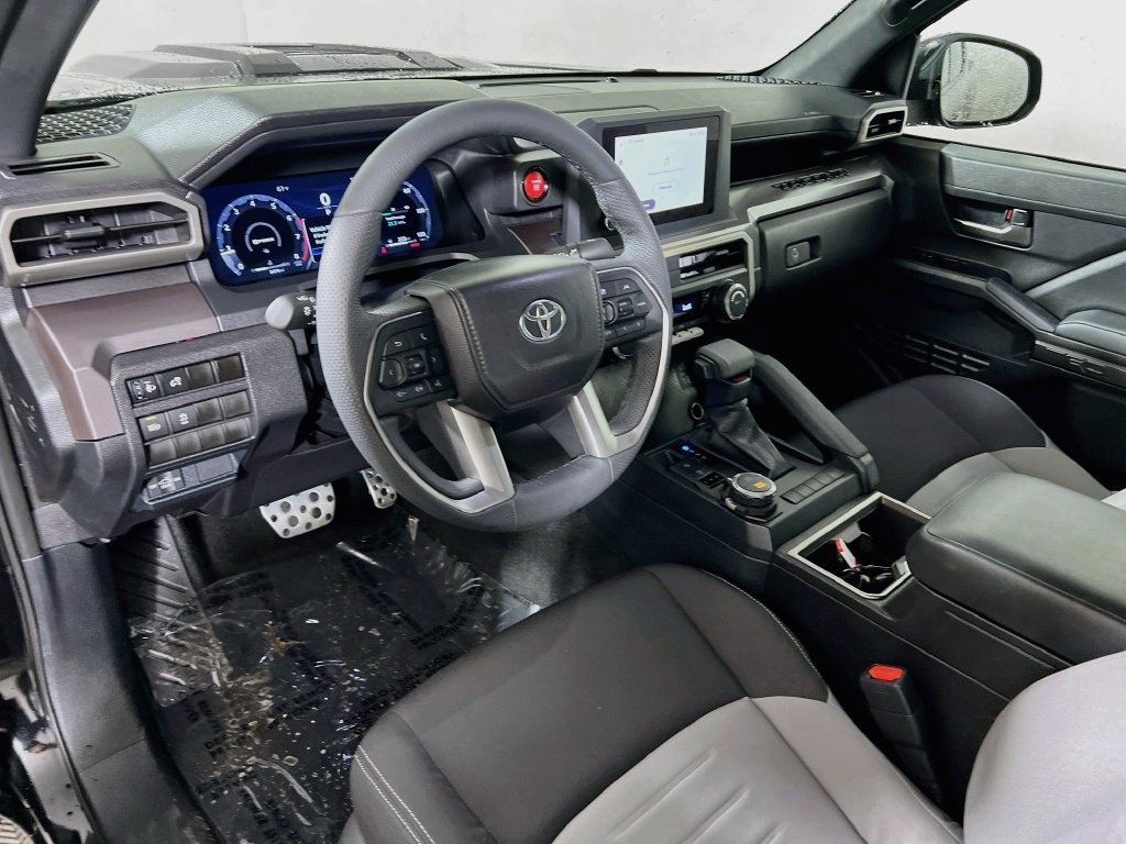 Certified 2025 Toyota Tacoma TRD Sport AWD/4WD image 9