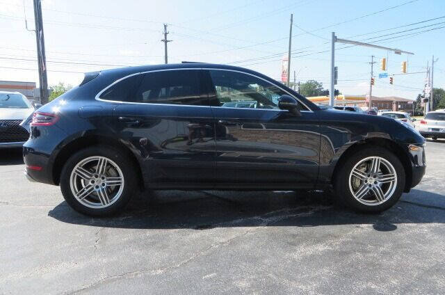 Used 2017 Porsche Macan S AWD/4WD image 9