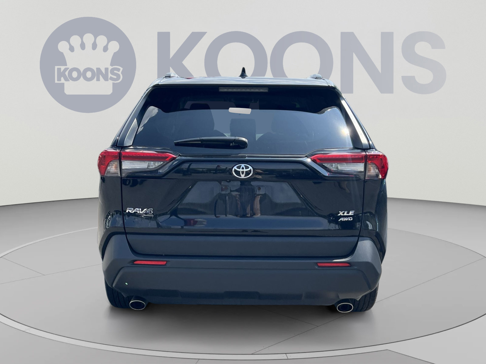 Used 2025 Toyota RAV4 XLE AWD/4WD image 5