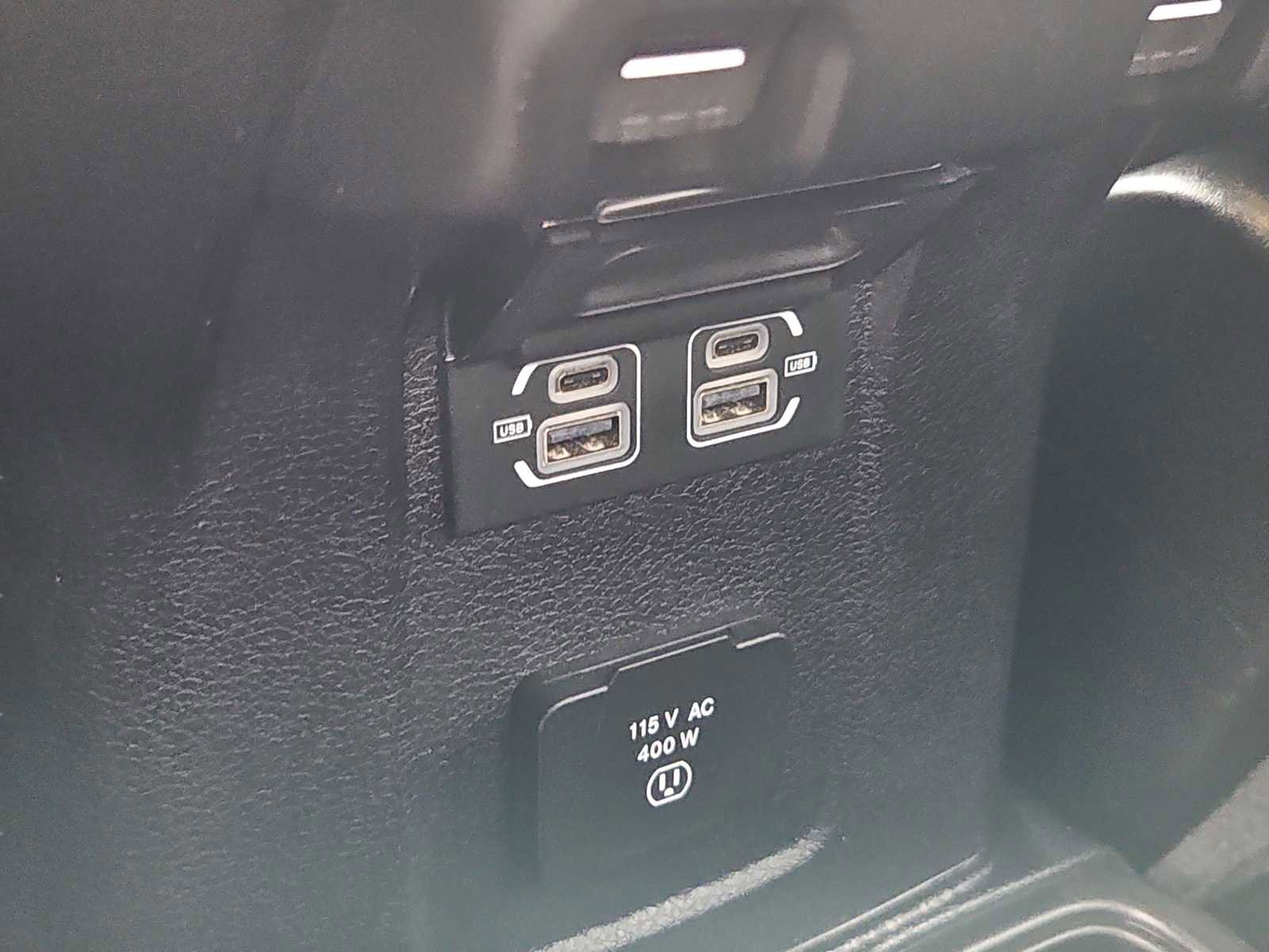 Used 2021 Jeep Gladiator Overland AWD/4WD image 22