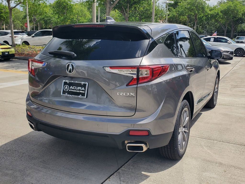 Certified 2023 Acura RDX FWD w/ Technology Package image 7
