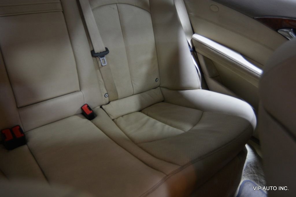 Used 2004 Mercedes-Benz E 320 Sedan image 22
