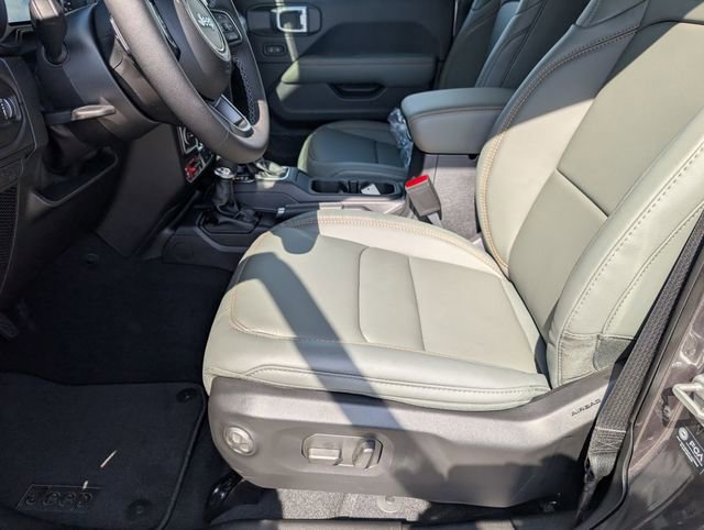 New 2026 Jeep Gladiator Mojave AWD/4WD image 11