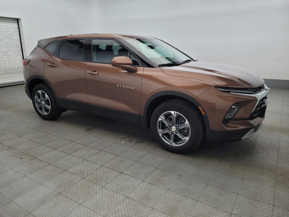 Used 2023 Chevrolet Blazer LT image 11