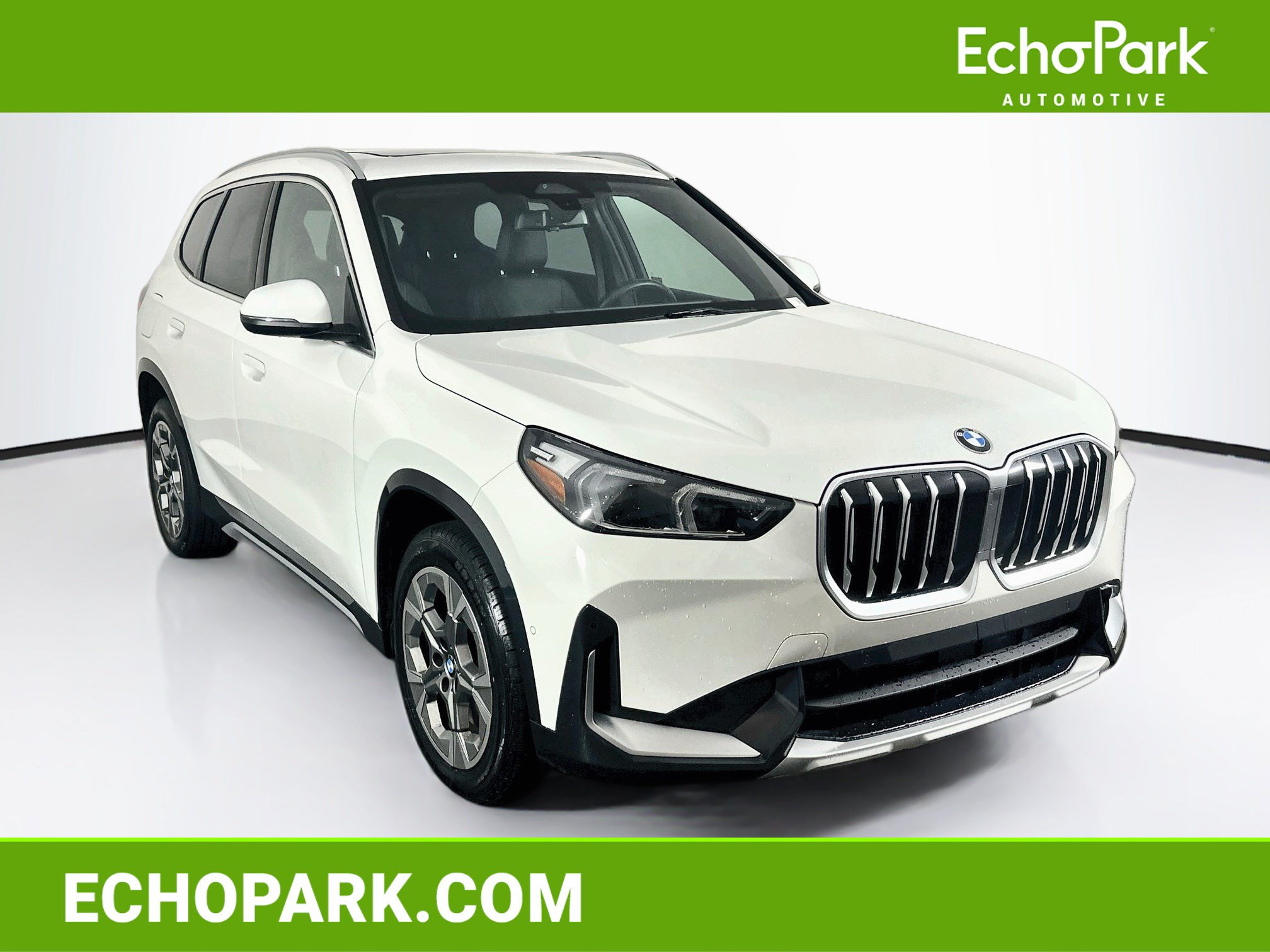 Used 2026 BMW X1 xDrive28i AWD/4WD image 1