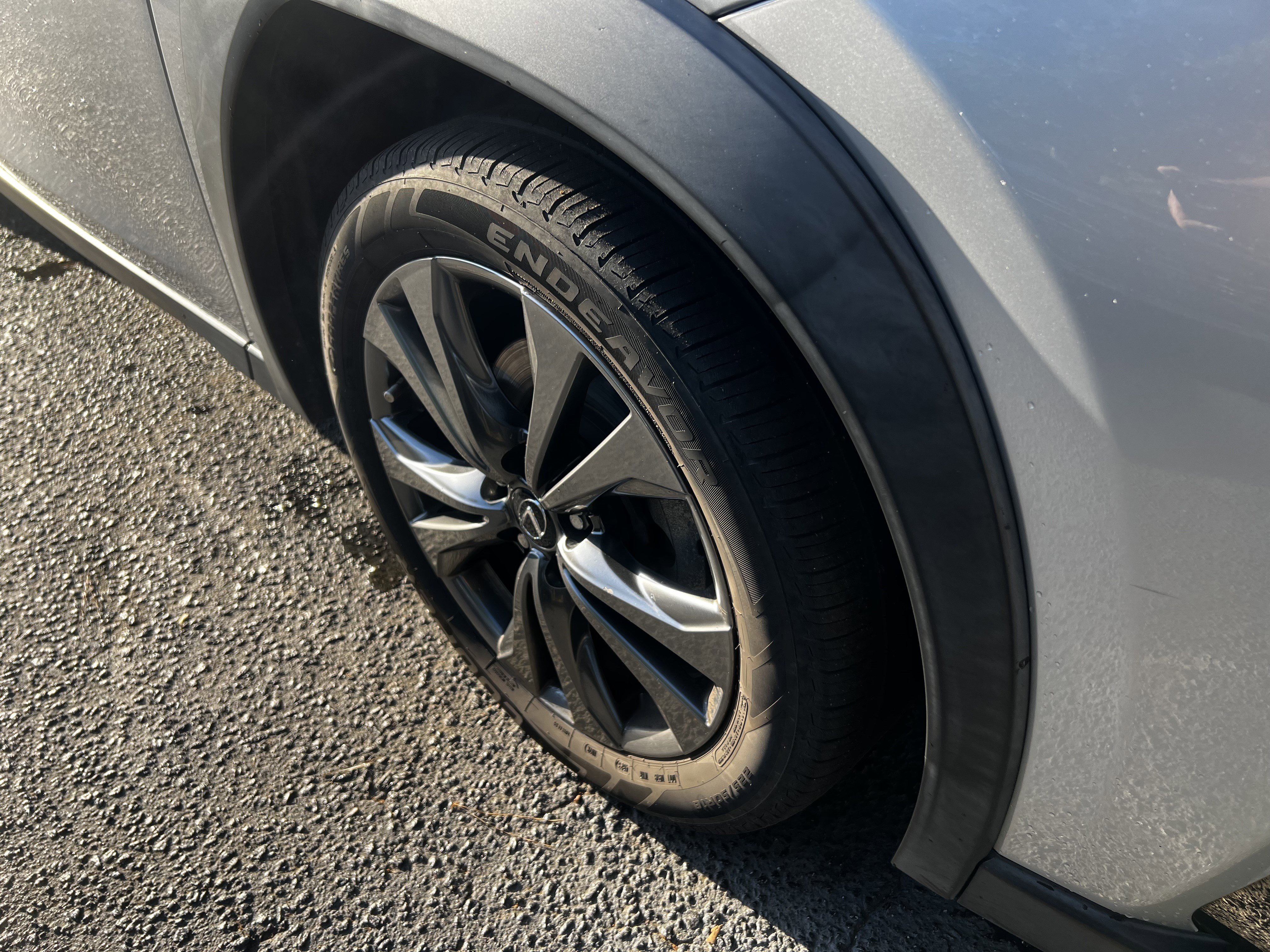 Used 2019 Lexus UX 200 F Sport w/ F Sport Premium Package image 11