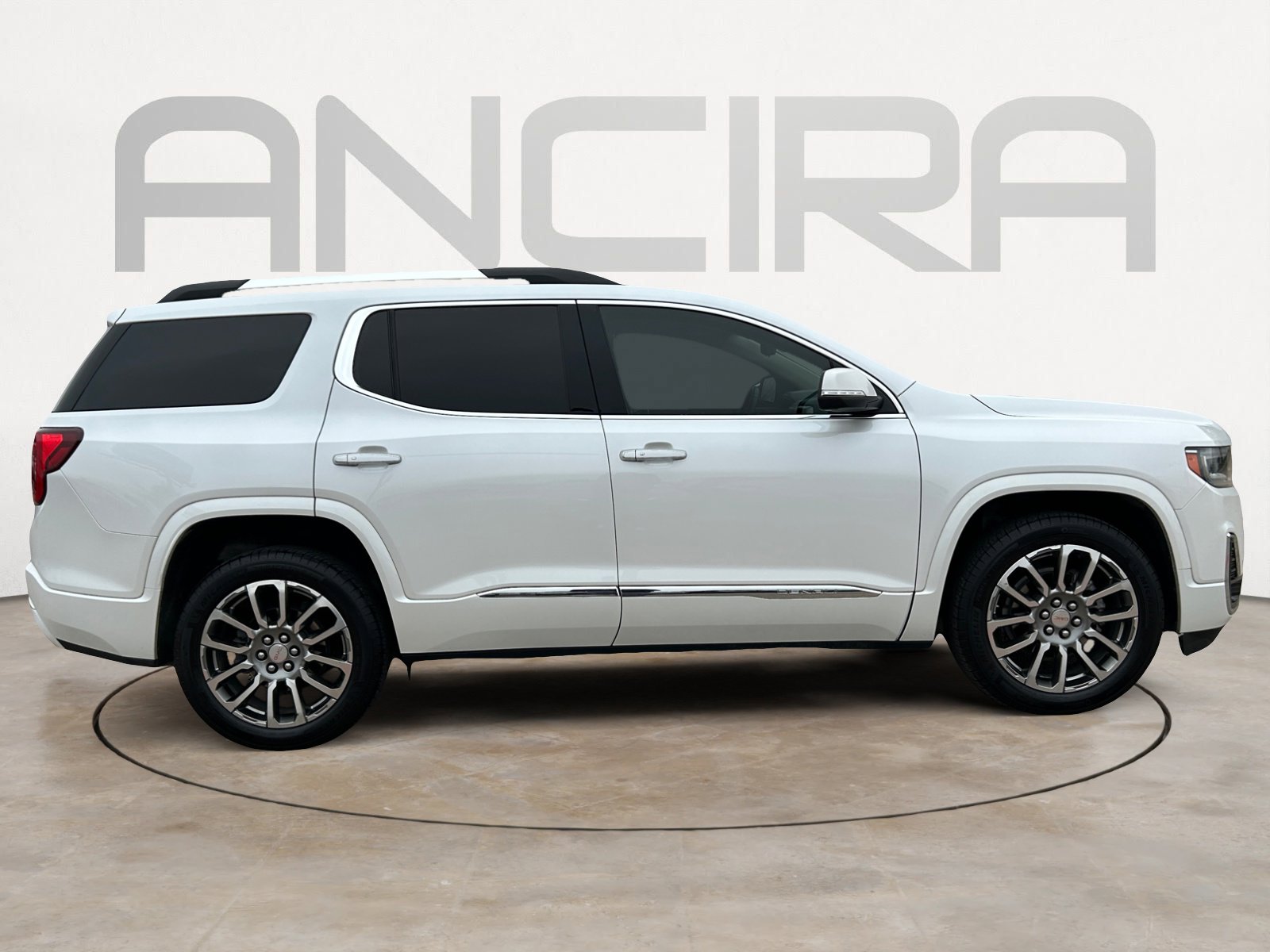 Used 2023 GMC Acadia Denali w/ Denali Ultimate Package image 11