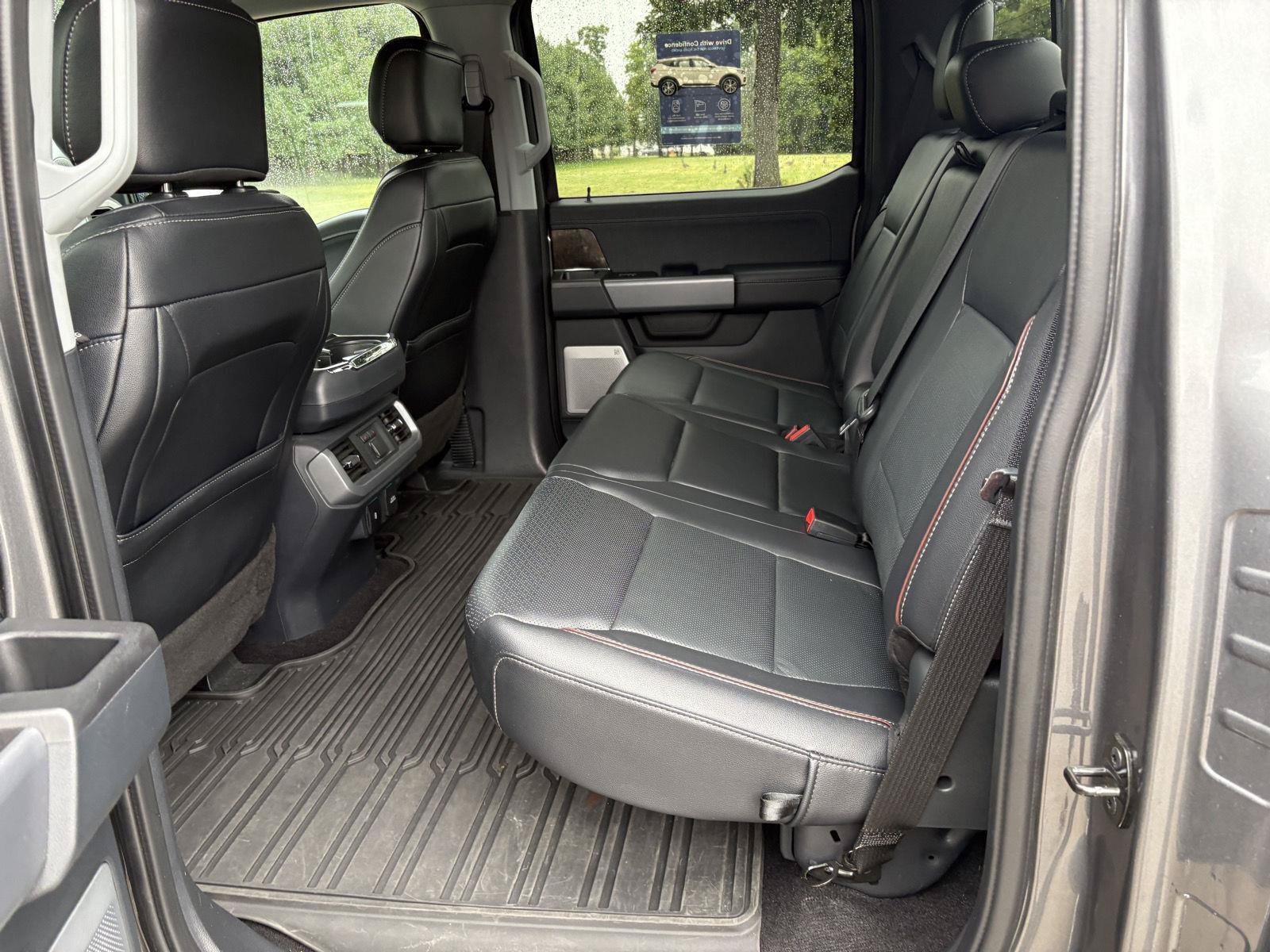 Used 2022 Ford F150 Lariat w/ Equipment Group 502A High AWD/4WD image 15