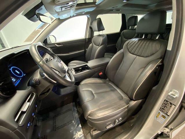Used 2024 Hyundai Palisade Limited image 13