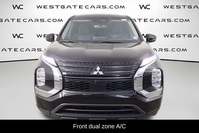 Used 2024 Mitsubishi Outlander ES video 2