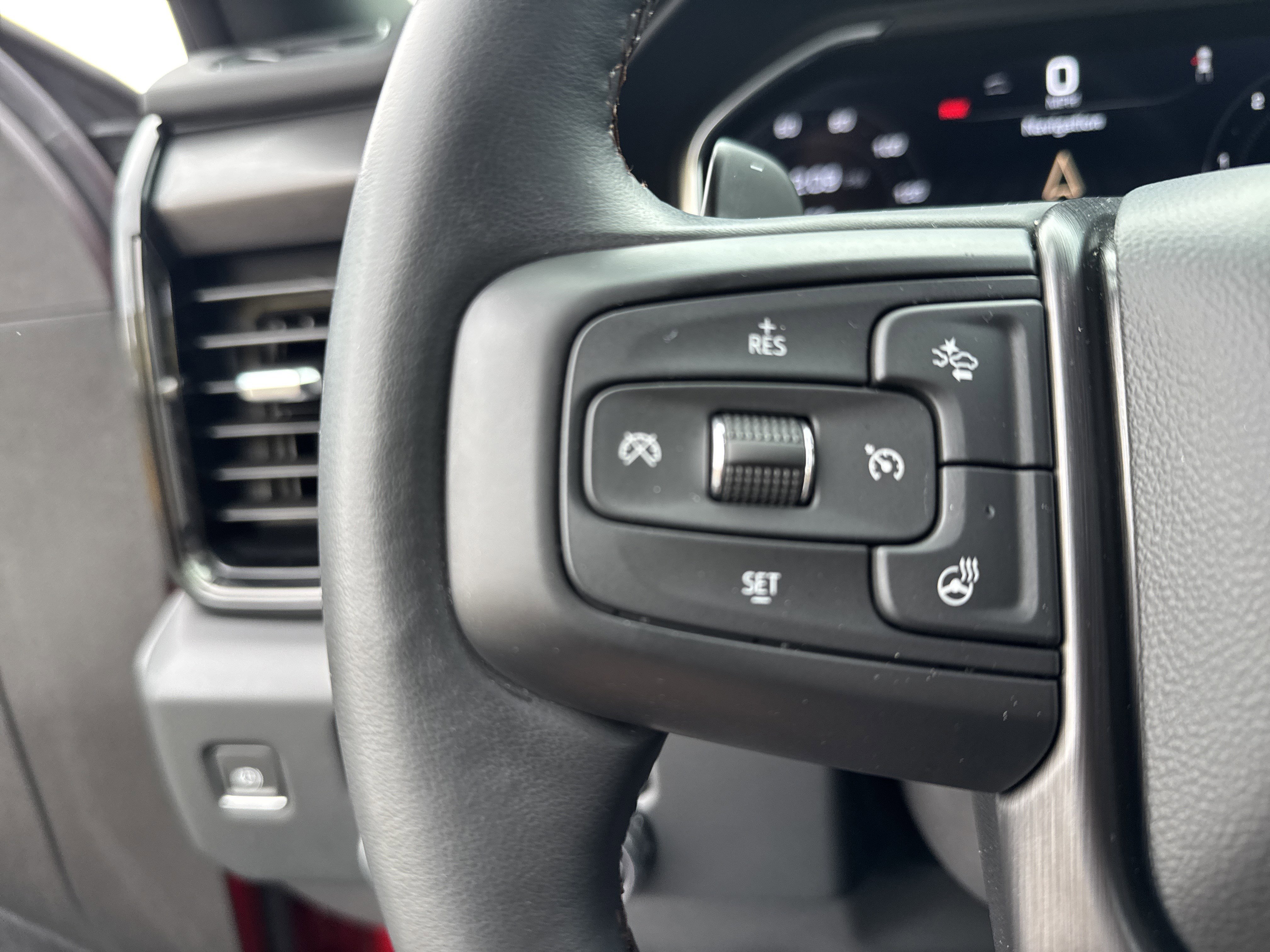 Used 2024 GMC Sierra 1500 AT4 w/ Technology Package image 20