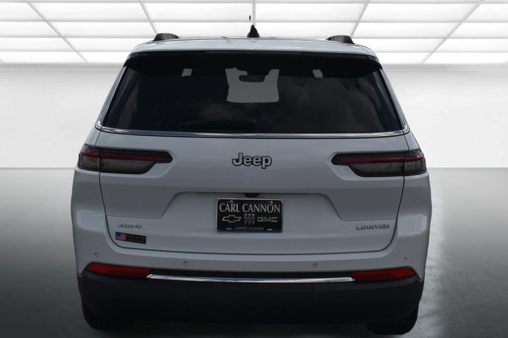 Used 2025 Jeep Grand Cherokee L Limited w/ Trailer Tow Package AWD/4WD image 9