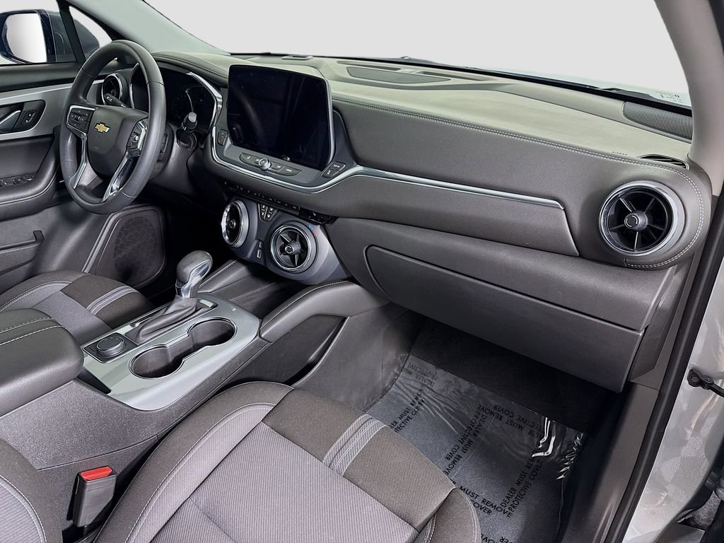 Used 2024 Chevrolet Blazer LT image 26