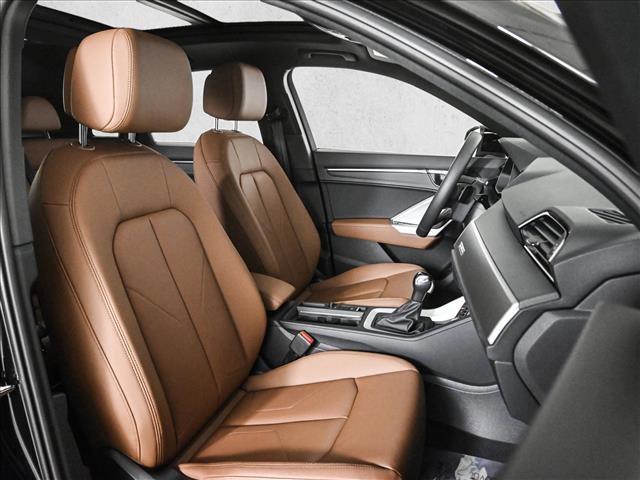 Certified 2025 Audi Q3 2.0T Premium w/ Convenience Package image 22