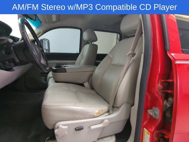 Used 2010 Chevrolet Silverado 2500 LT w/ Interior Plus Package AWD/4WD image 6