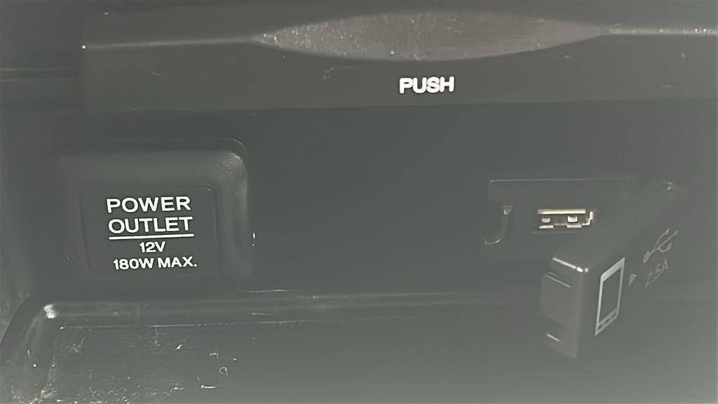 Used 2020 Acura TLX image 26