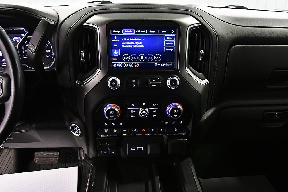 Used 2022 GMC Sierra 3500 Denali image 27