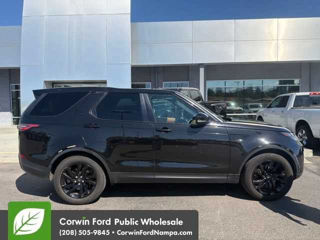Used 2017 Land Rover Discovery HSE Luxury AWD/4WD image 4