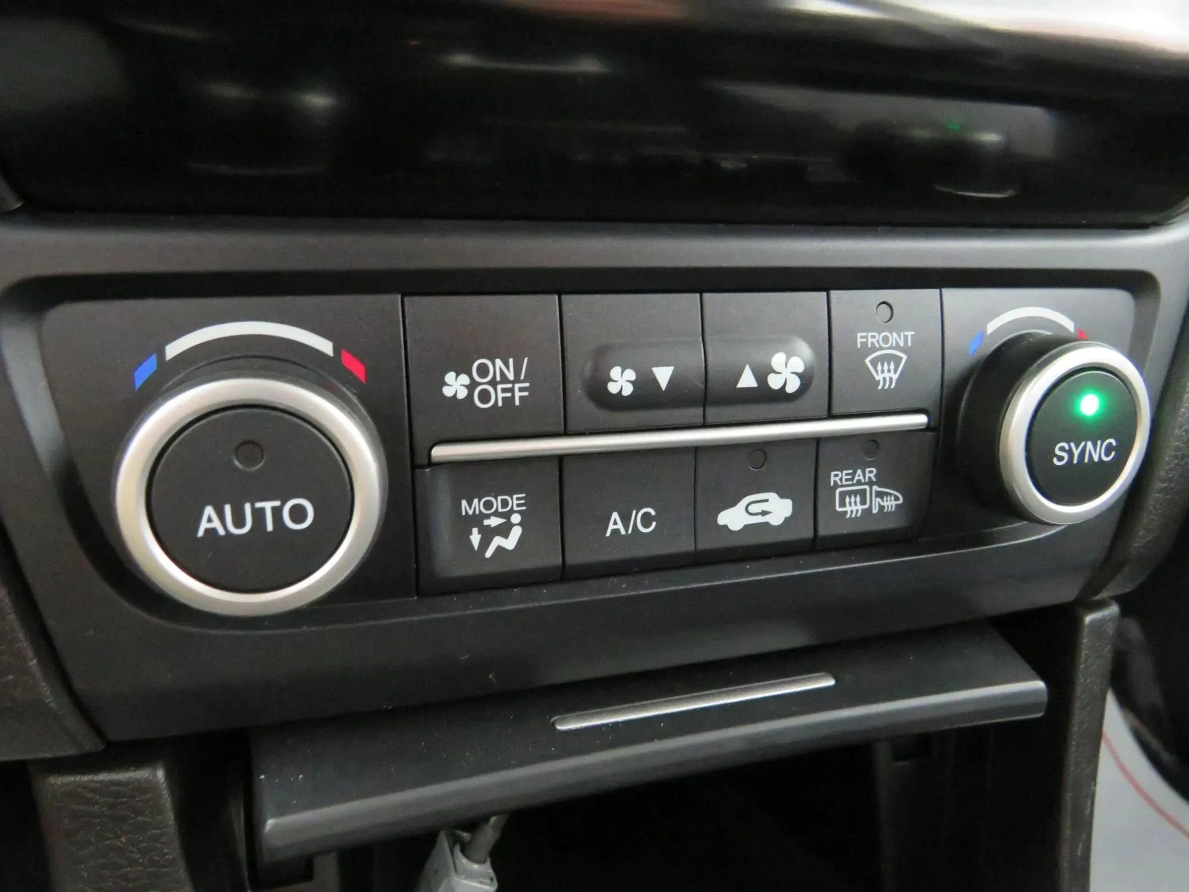 Used 2018 Acura ILX image 22