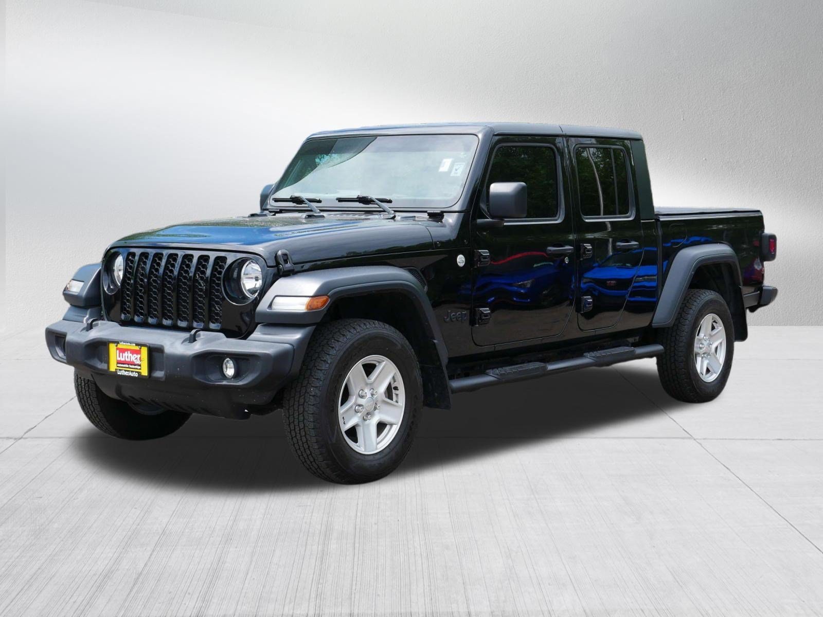 Used 2020 Jeep Gladiator Sport w/ Quick Order Package 24S AWD/4WD image 3