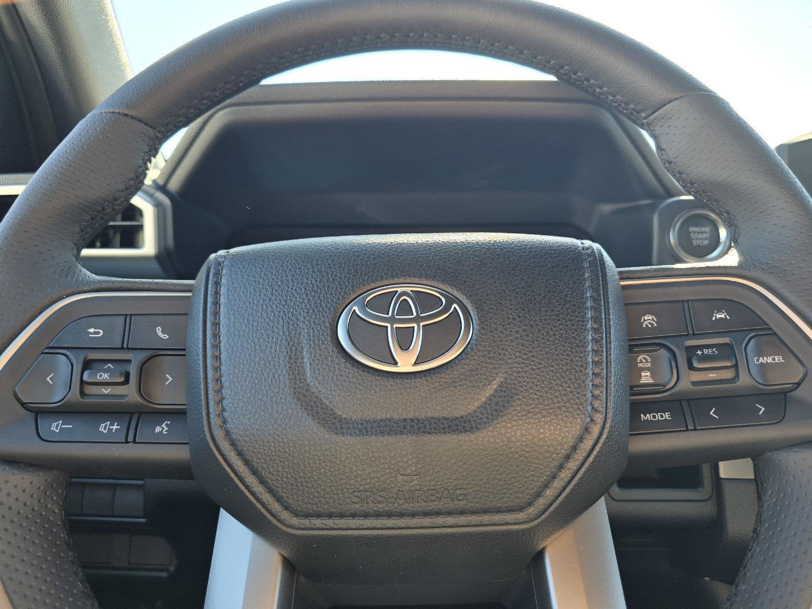 New 2026 Toyota 4Runner SR5 AWD/4WD image 18