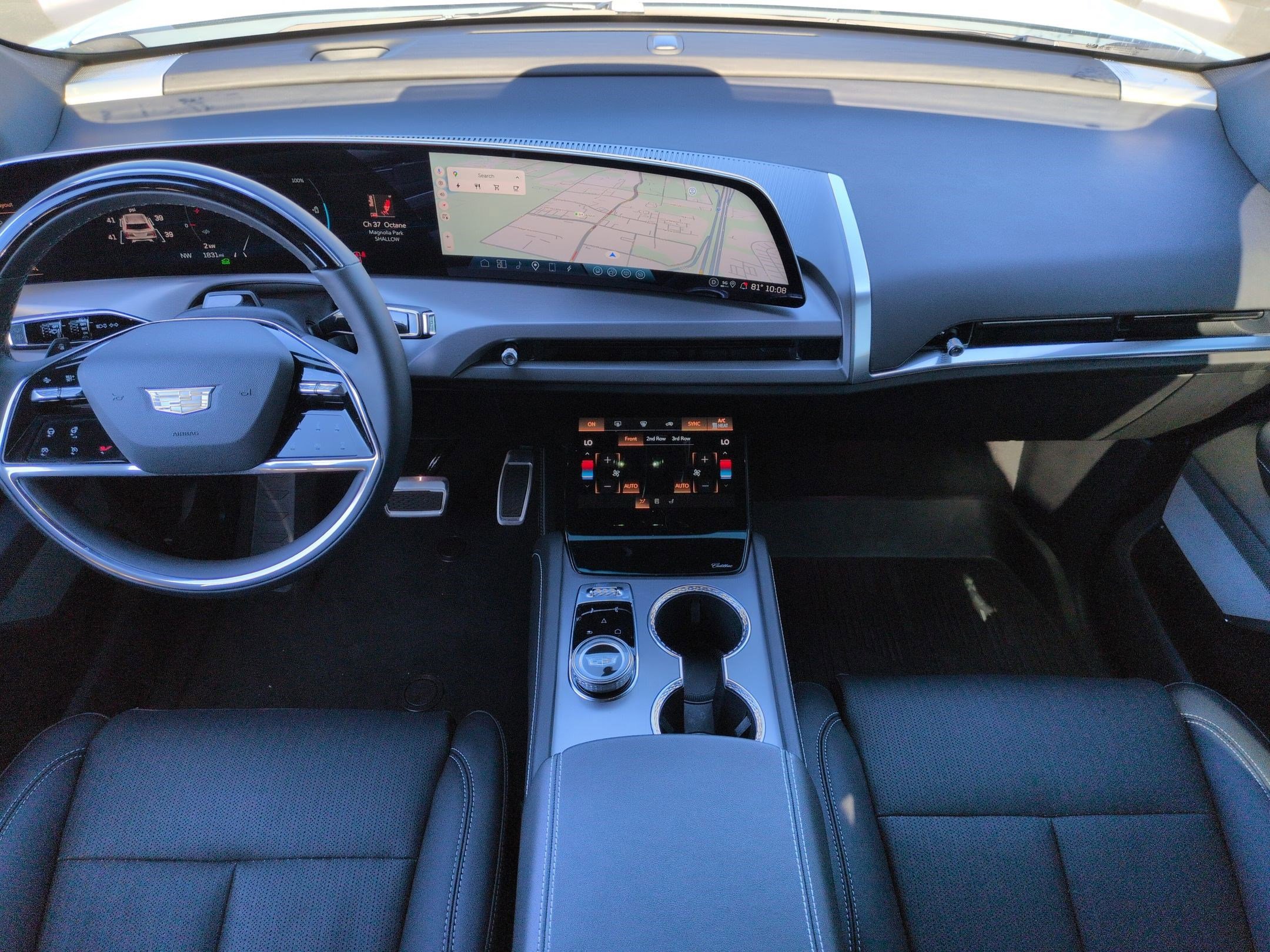 Used 2026 Cadillac Vistiq Sport image 28