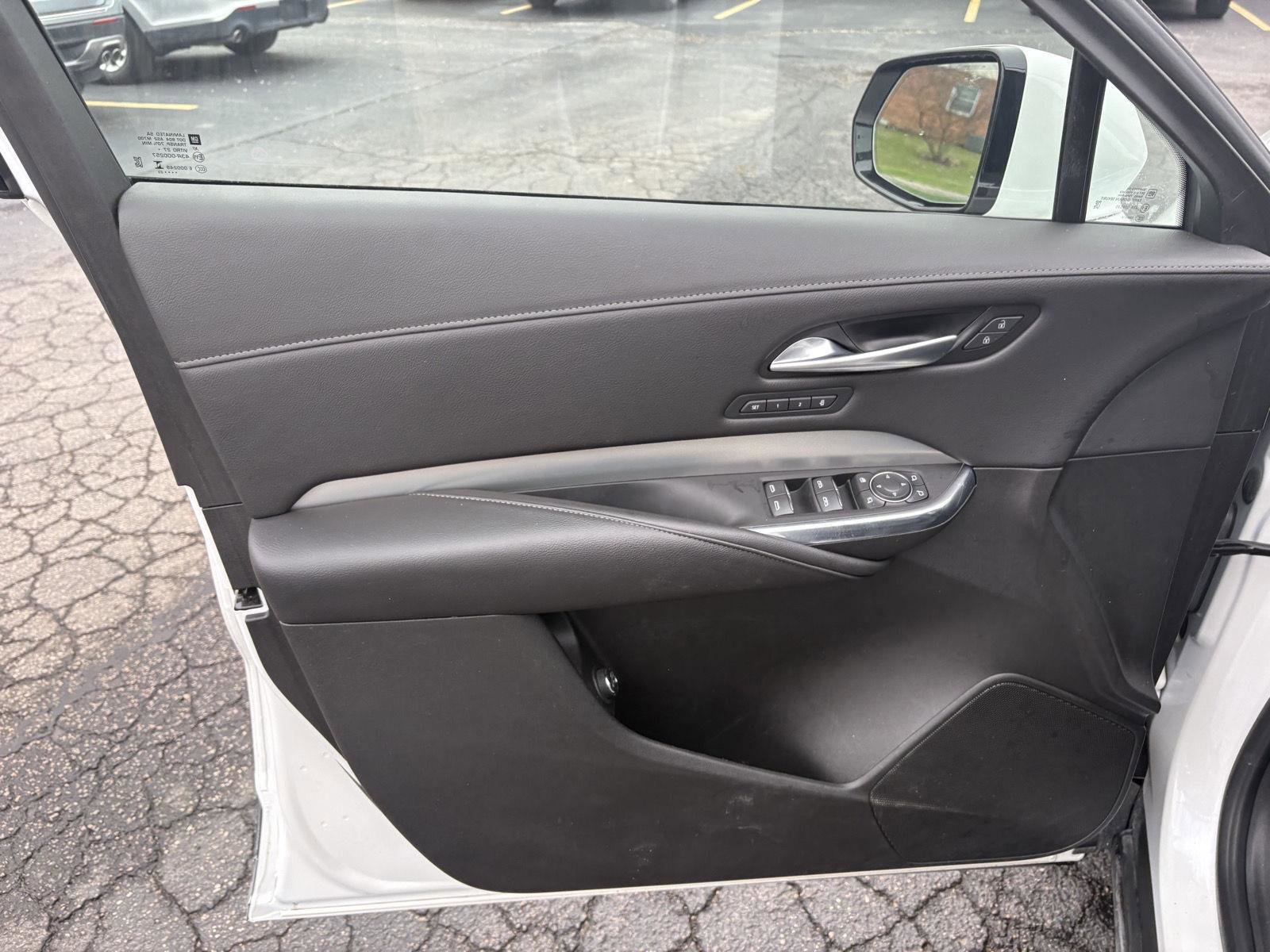 Used 2023 Cadillac XT4 Premium Luxury w/ Cold Weather Package image 3