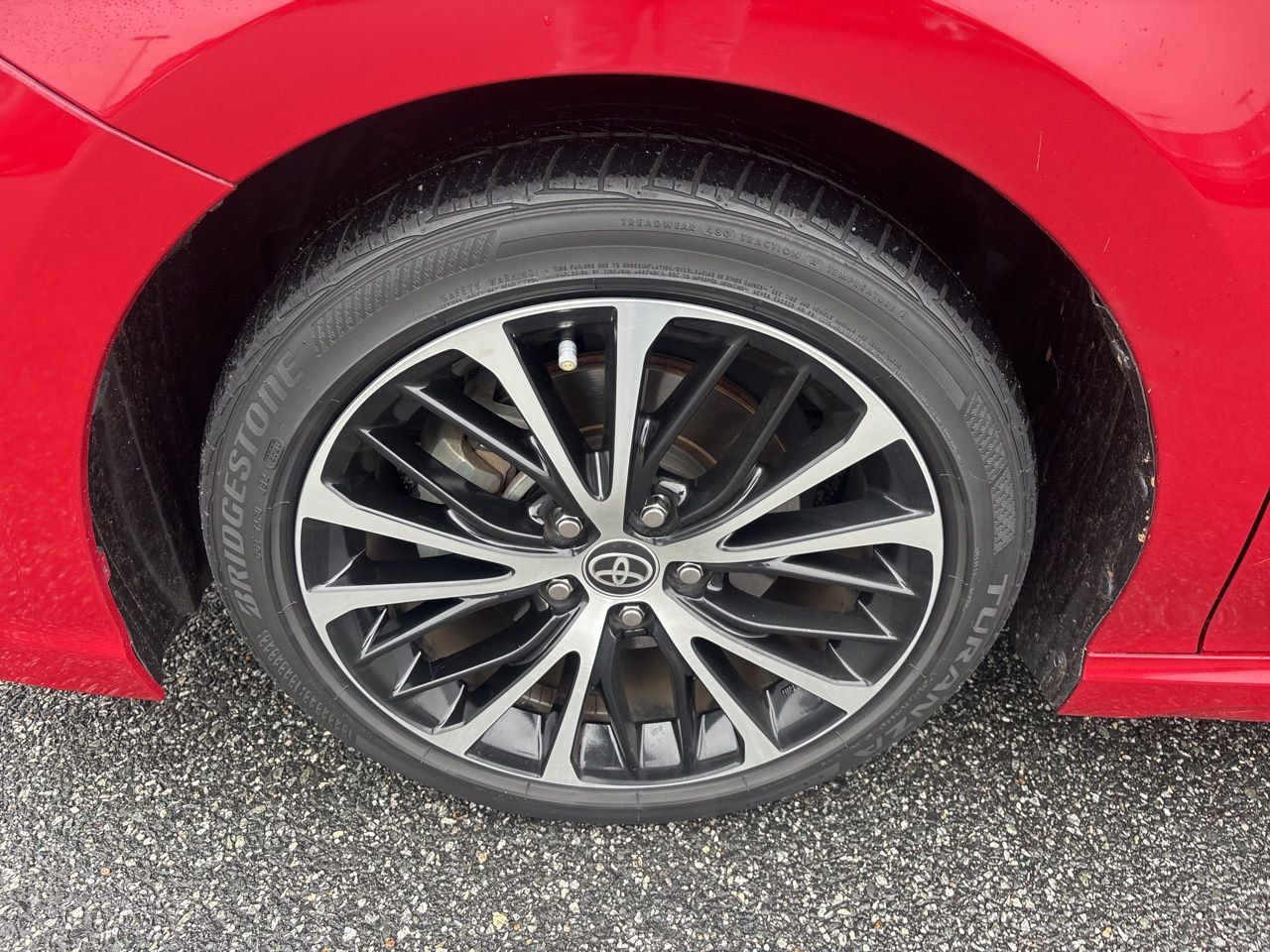 Used 2020 Toyota Camry SE w/ Convenience Package image 11