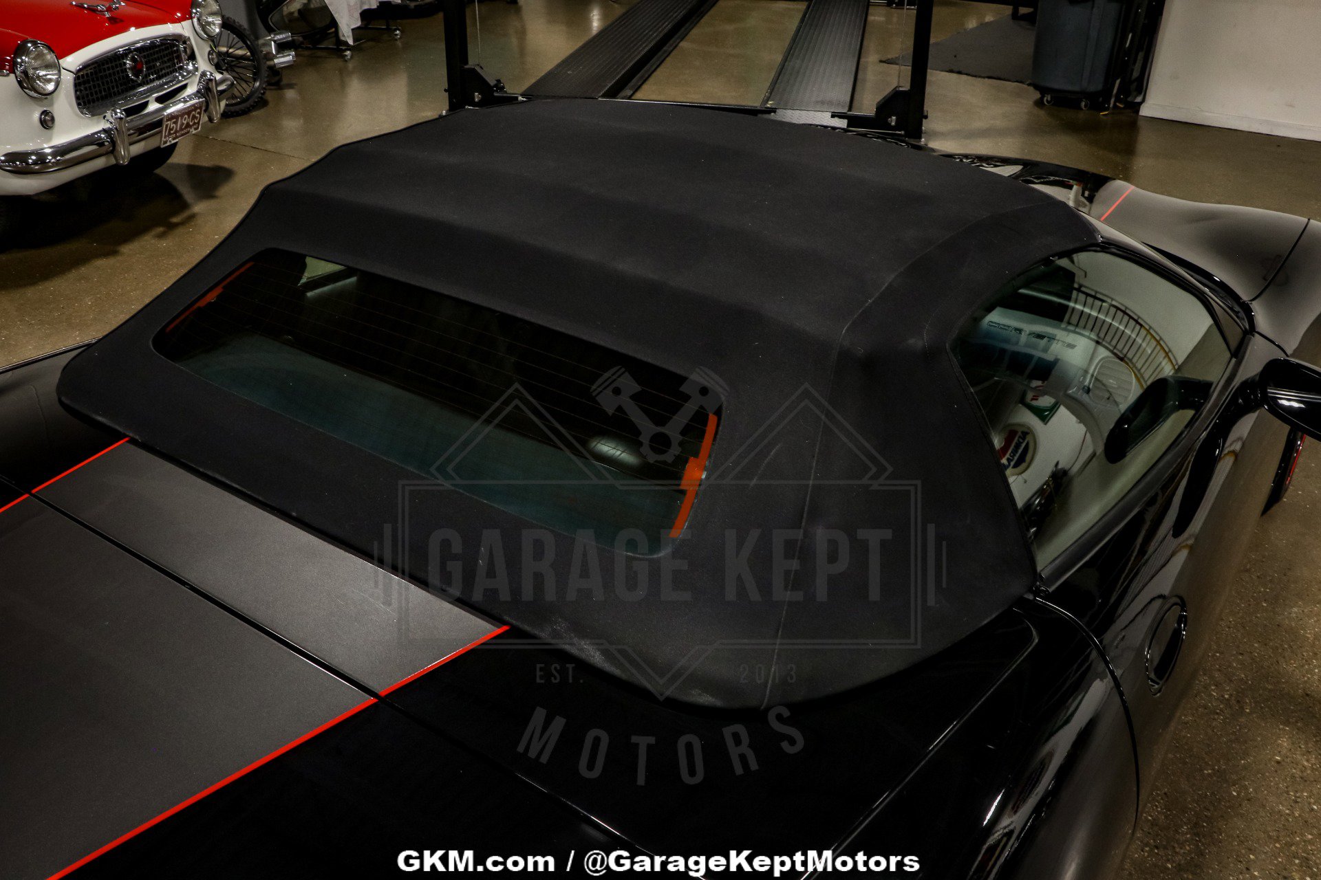 Used 2002 Chevrolet Corvette Convertible w/ Preferred Equipment Group2 image 19