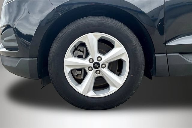 Used 2024 Ford Edge SE AWD/4WD image 30