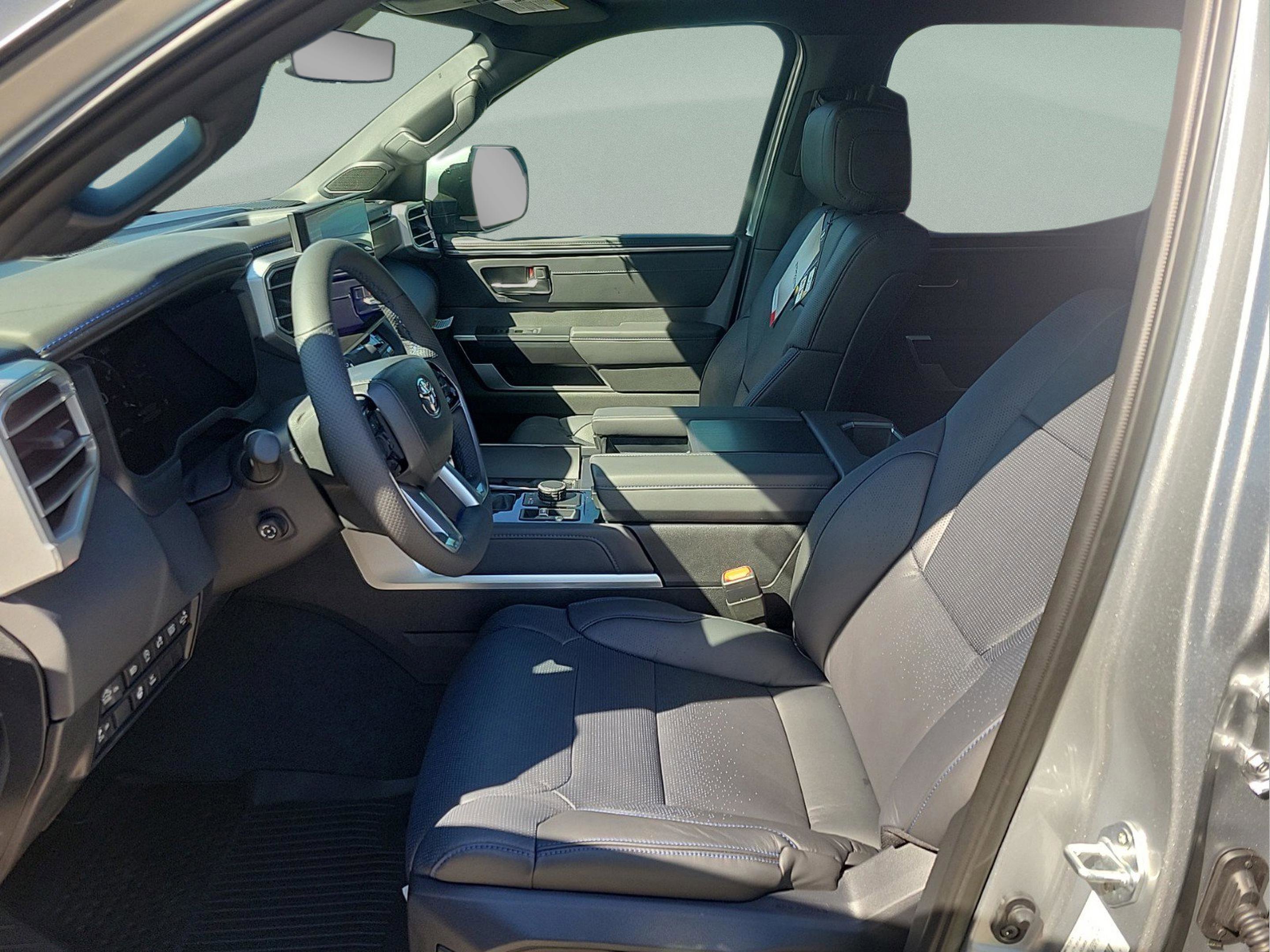 New 2025 Toyota Tundra Platinum image 9