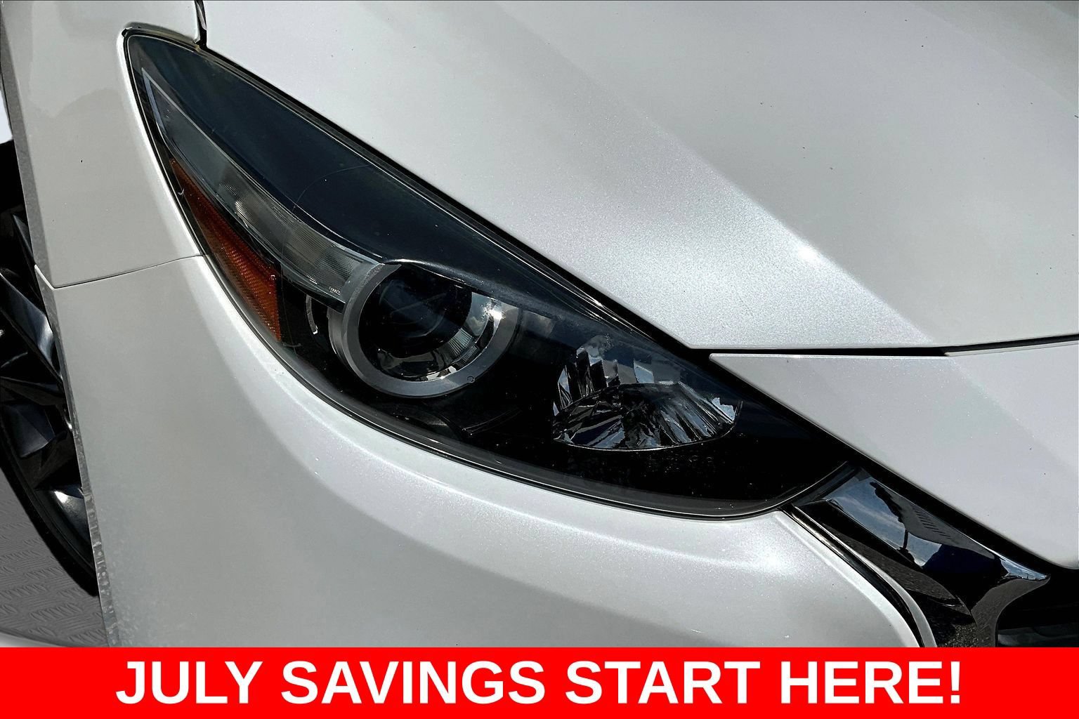 Used 2018 MAZDA MAZDA3 Touring FWD image 38
