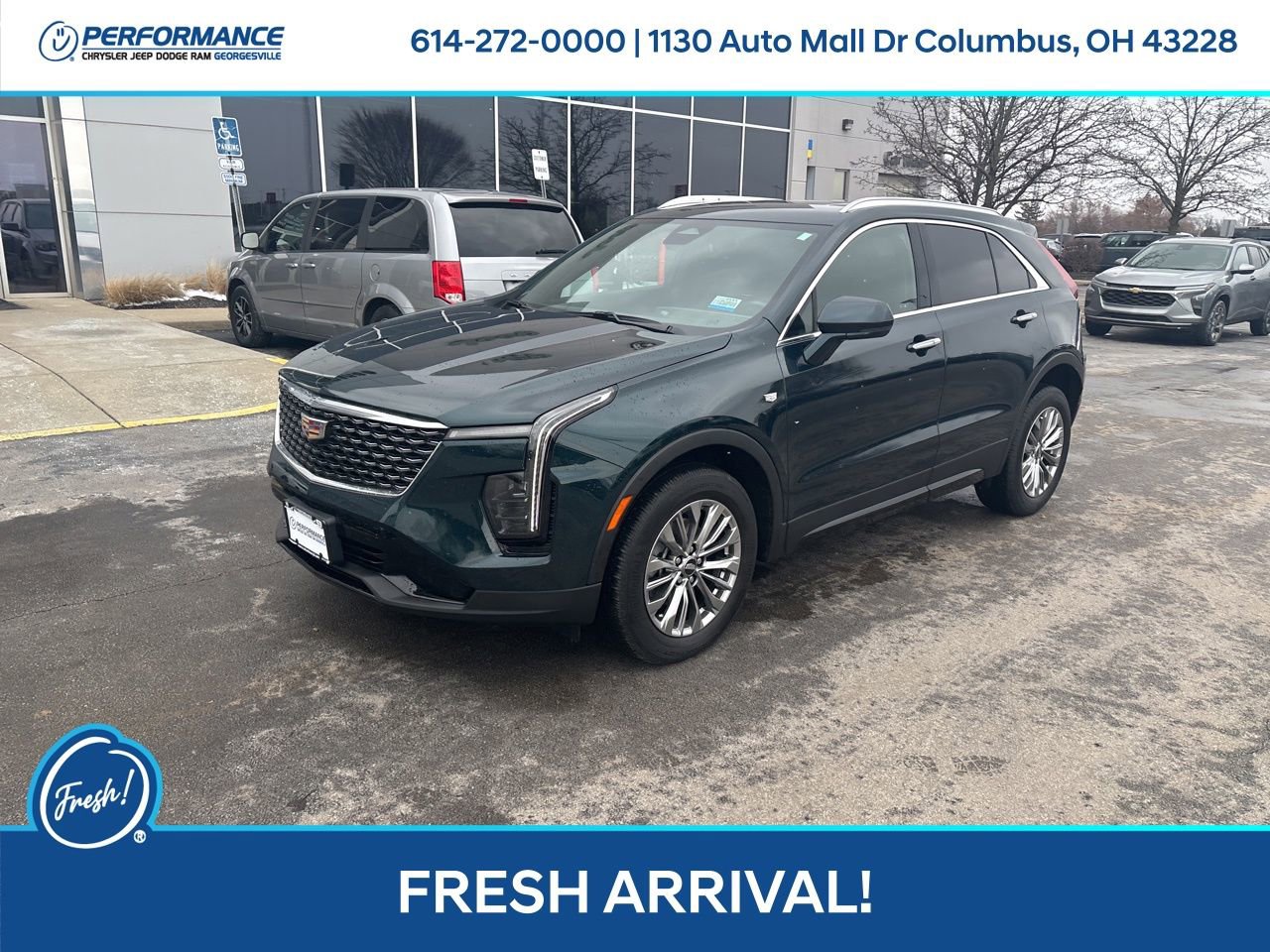 Used 2024 Cadillac XT4 Premium Luxury image 8