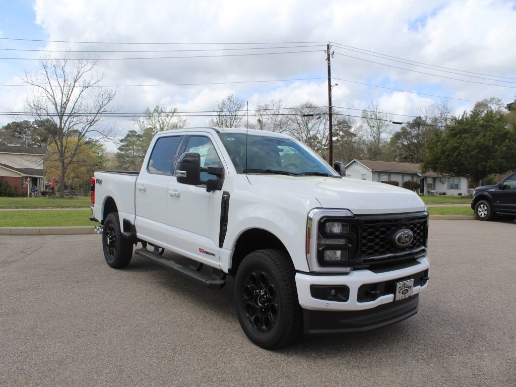 New 2026 Ford F250 Lariat w/ Black Appearance Package image 3
