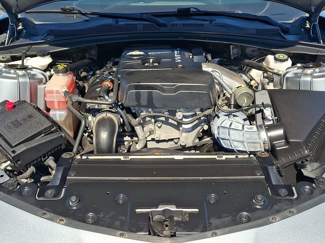 Used 2023 Chevrolet Camaro LT RWD image 35