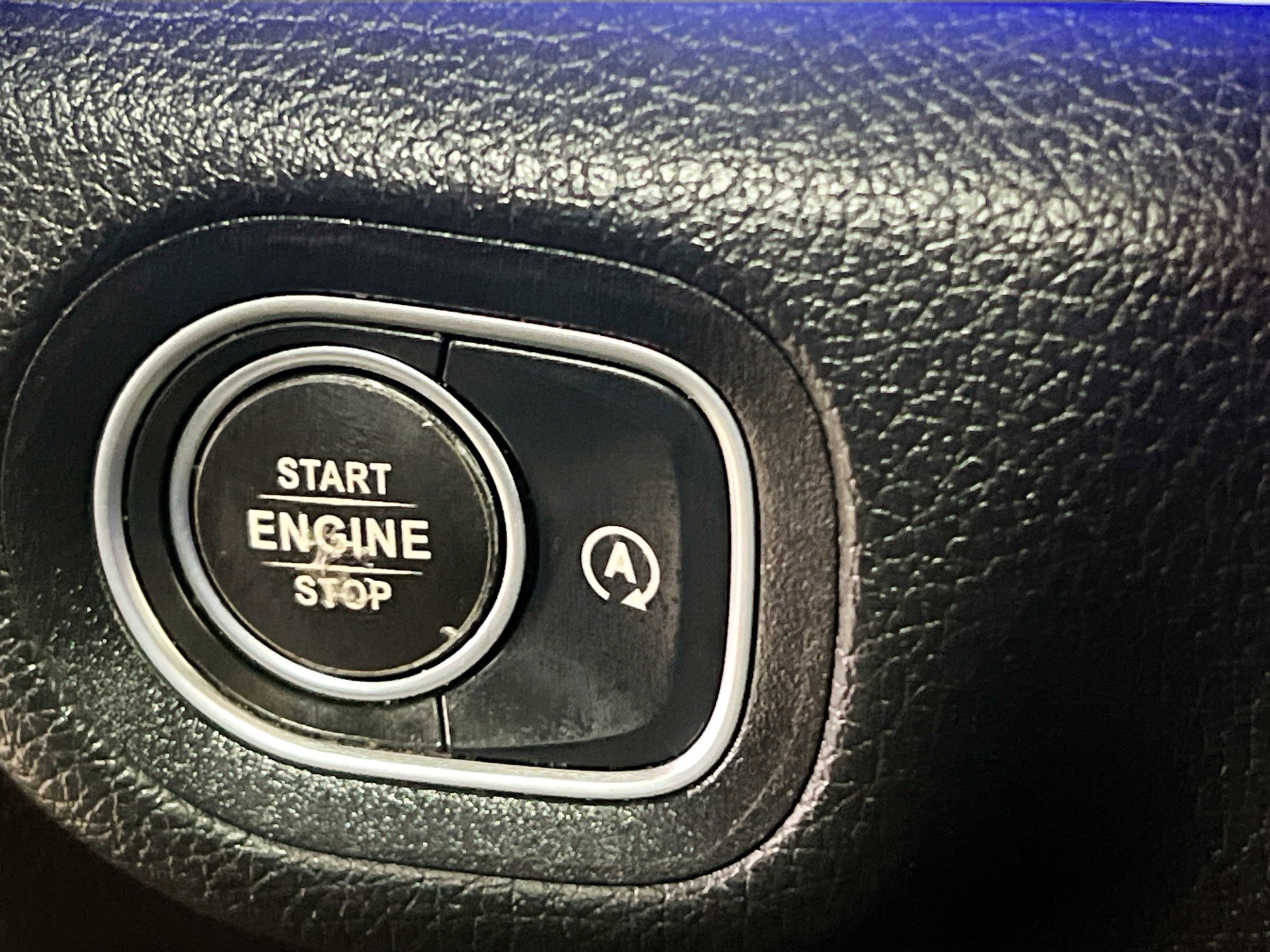 Used 2020 Mercedes-Benz GLE 350 4MATIC image 23