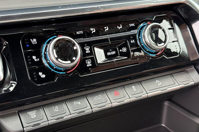 New 2026 GMC Sierra 3500 Denali Ultimate AWD/4WD image 24