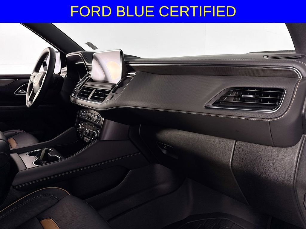 Used 2024 GMC Yukon AT4 w/ Technology Package image 32