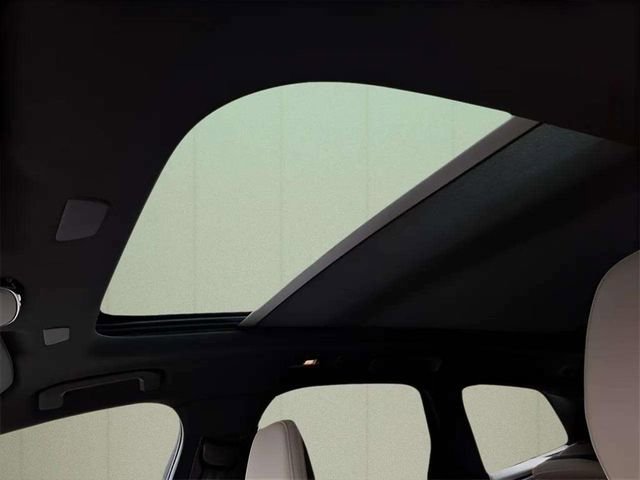 New 2026 Volvo XC60 B5 Plus w/ Protection Package Premier image 13