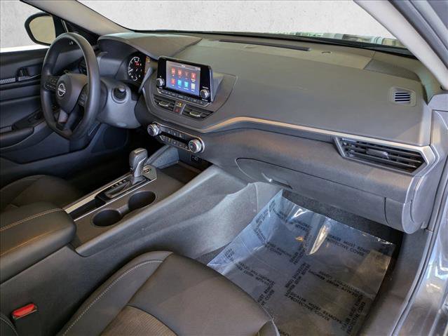 Used 2024 Nissan Altima 2.5 S image 21