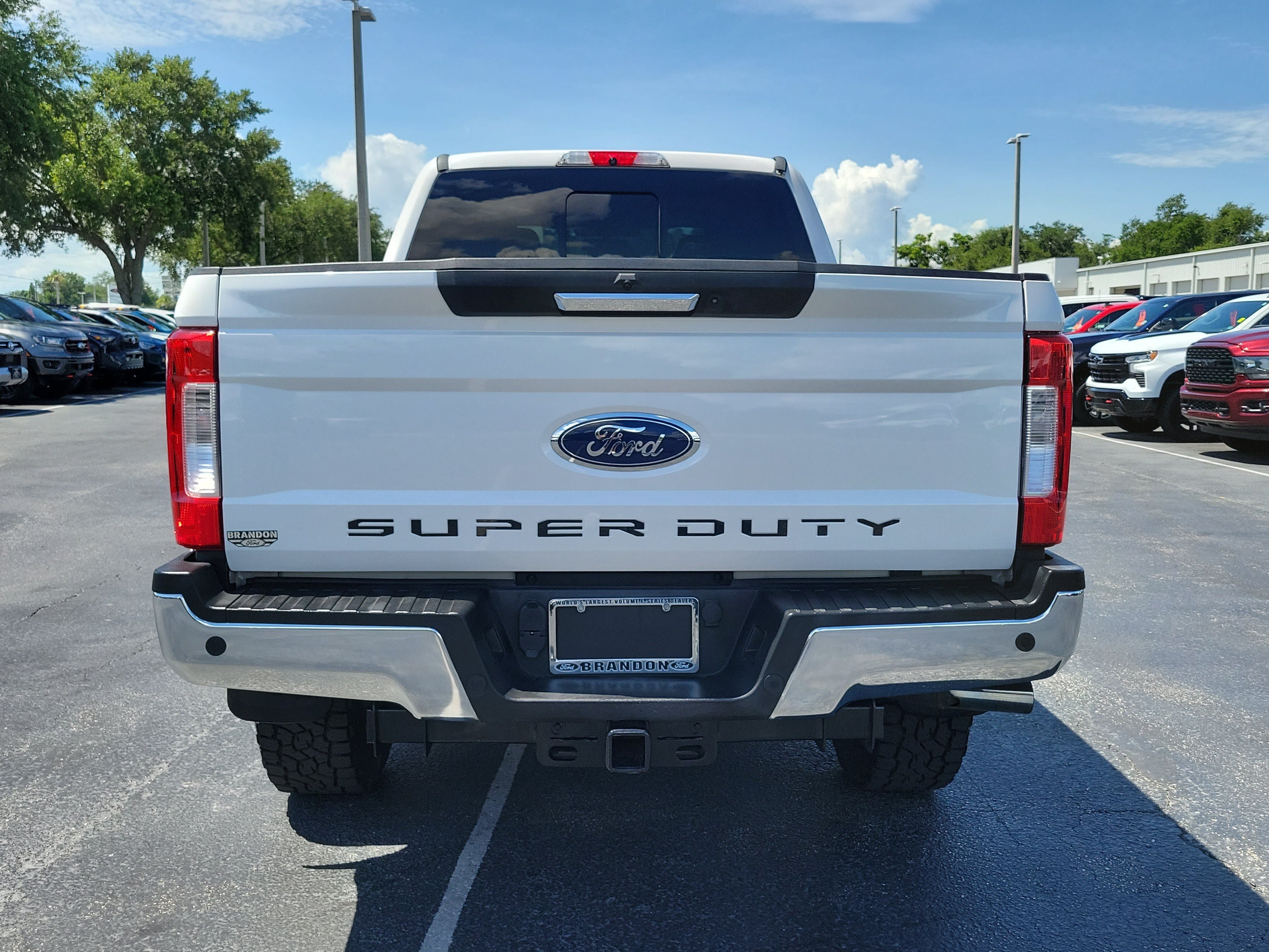 Used 2019 Ford F250 Lariat w/ Chrome Package AWD/4WD image 8