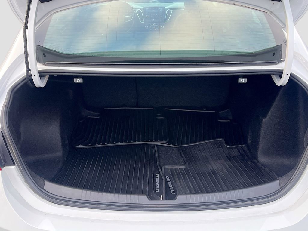 Used 2020 Chevrolet Malibu RS image 24