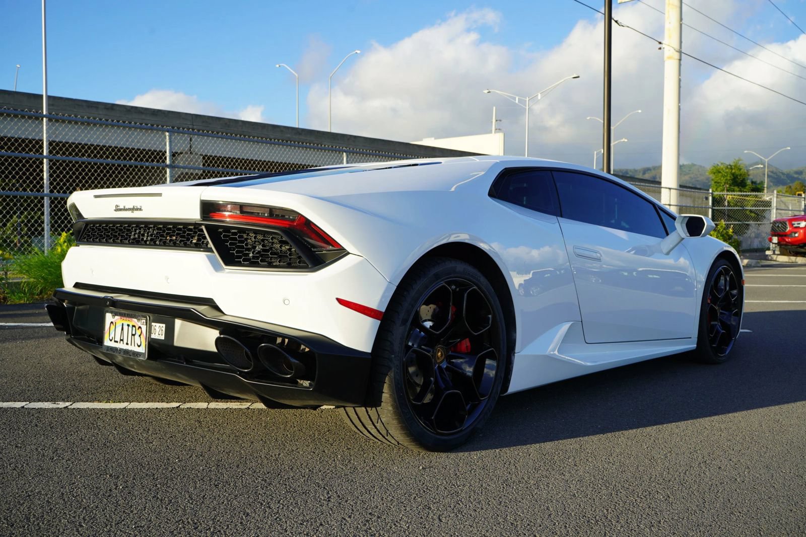 Used 2019 Lamborghini Huracan LP 580-2 RWD image 28