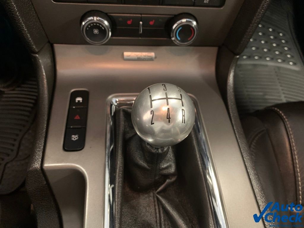 Used 2010 Ford Mustang GT image 41