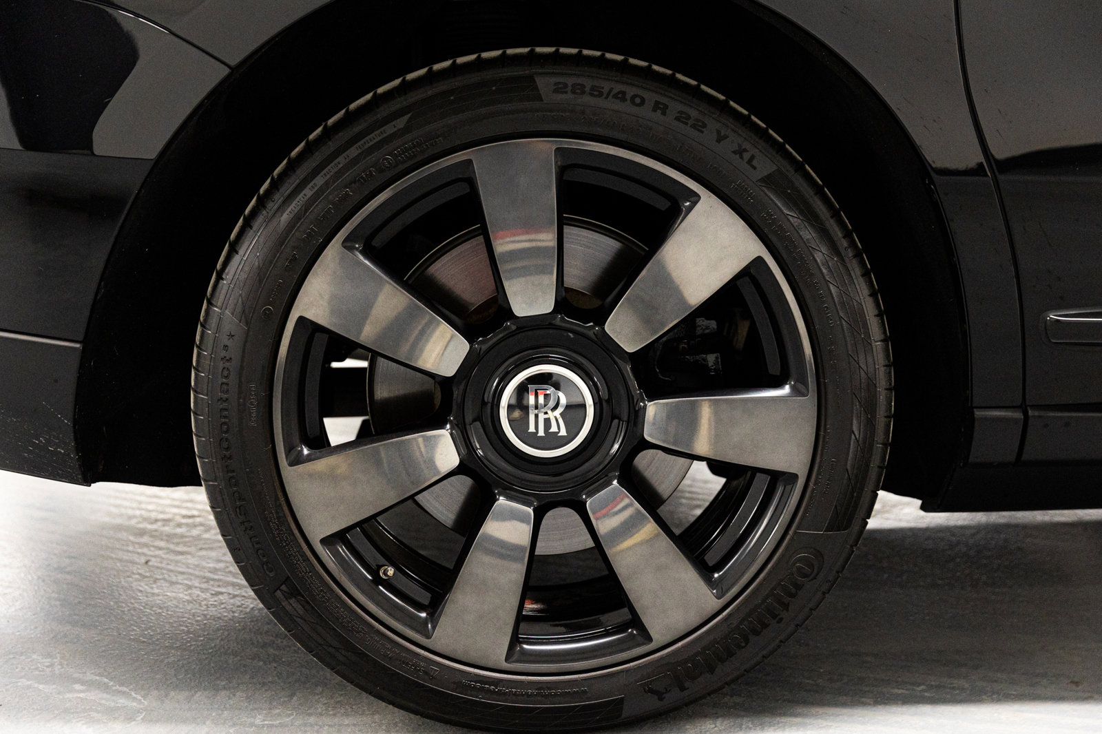 Certified 2024 Rolls-Royce Cullinan image 21