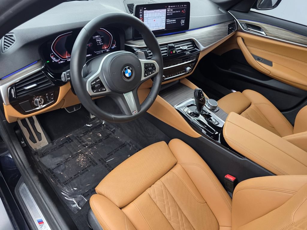 Used 2021 BMW 530i w/ M Sport Package RWD image 10