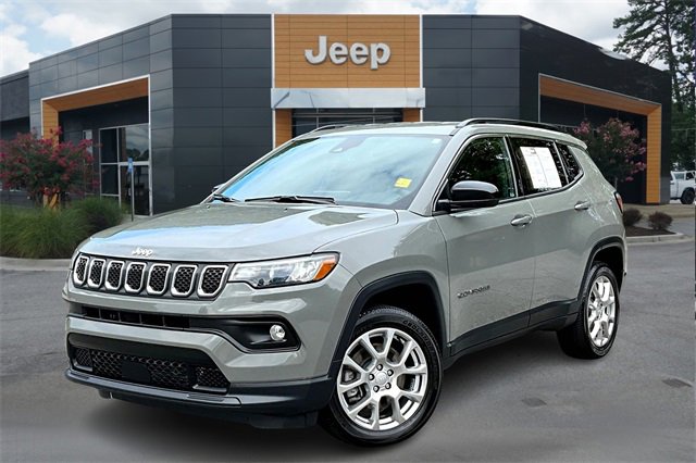 Used 2023 Jeep Compass Latitude