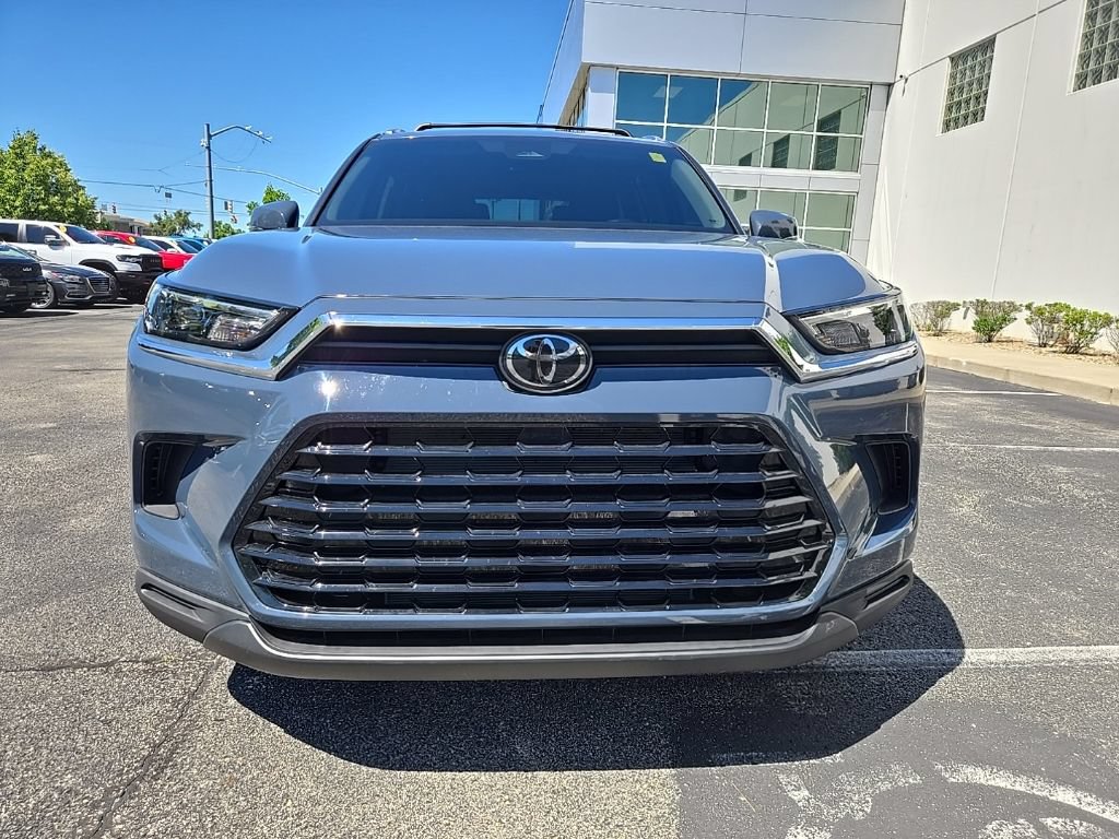 Used 2024 Toyota Grand Highlander AWD image 21