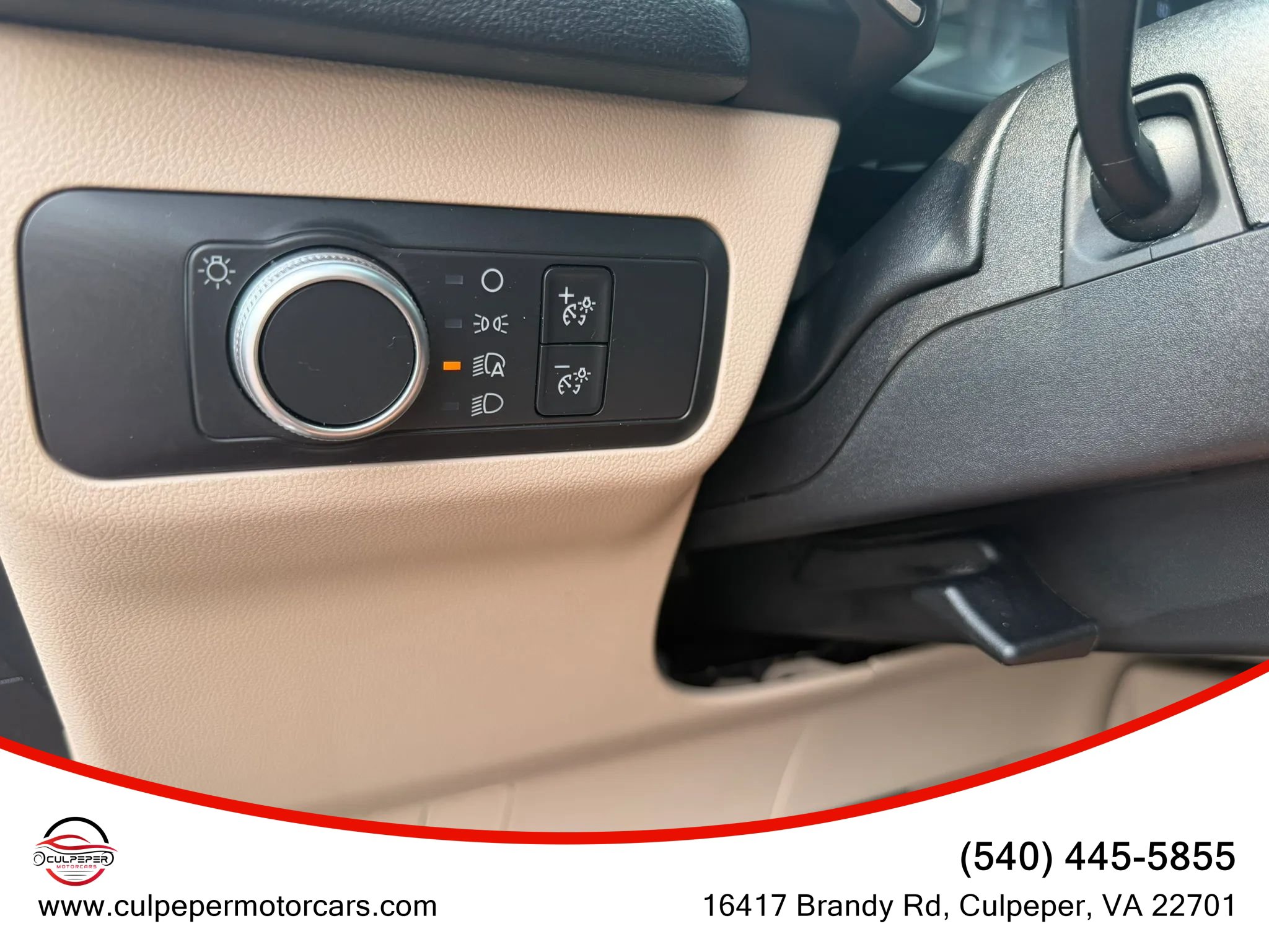 Used 2020 Ford Escape SE AWD/4WD image 18
